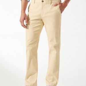 Tommy Bahama Men’s Boraclay Flat Front Chino pants. 38/32 ( I am 6’2”) Like new